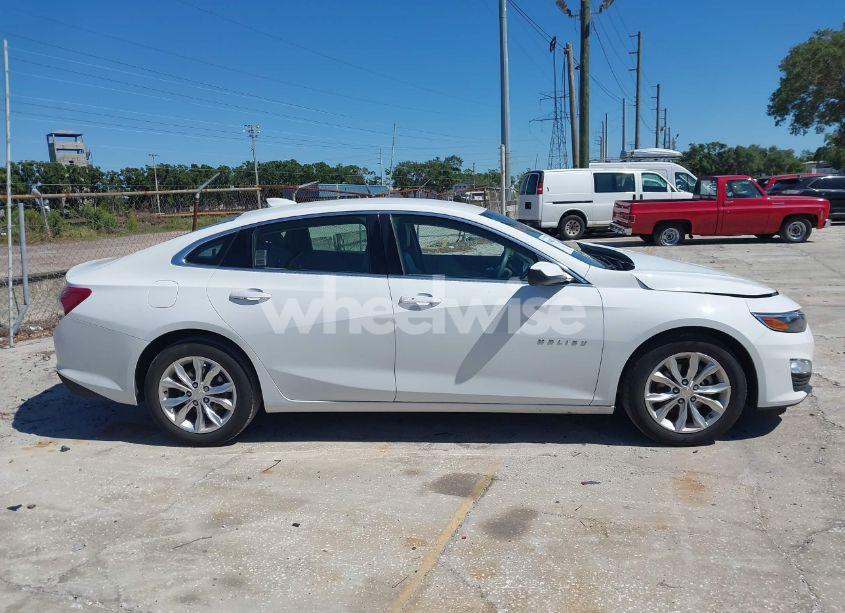 Photo 14 of 2021 Chevrolet Malibu FWD LT (VIN 1G1ZD5ST3MF010646)