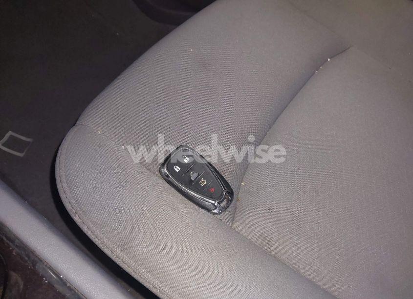 Photo 11 of 2021 Chevrolet Malibu FWD LT (VIN 1G1ZD5ST3MF015524)