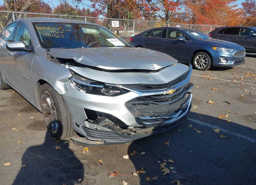 Photo 6 of 2021 Chevrolet Malibu FWD LT (VIN 1G1ZD5ST3MF020982)