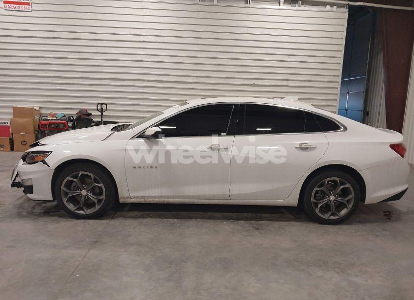 Photo 14 of 2021 Chevrolet Malibu FWD LT (VIN 1G1ZD5ST3MF025017)
