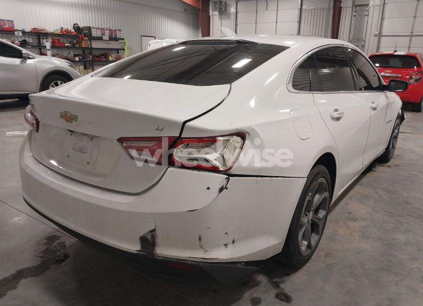 Photo 4 of 2021 Chevrolet Malibu FWD LT (VIN 1G1ZD5ST3MF025017)