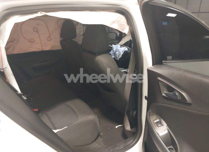 Photo 8 of 2021 Chevrolet Malibu FWD LT (VIN 1G1ZD5ST3MF025017)