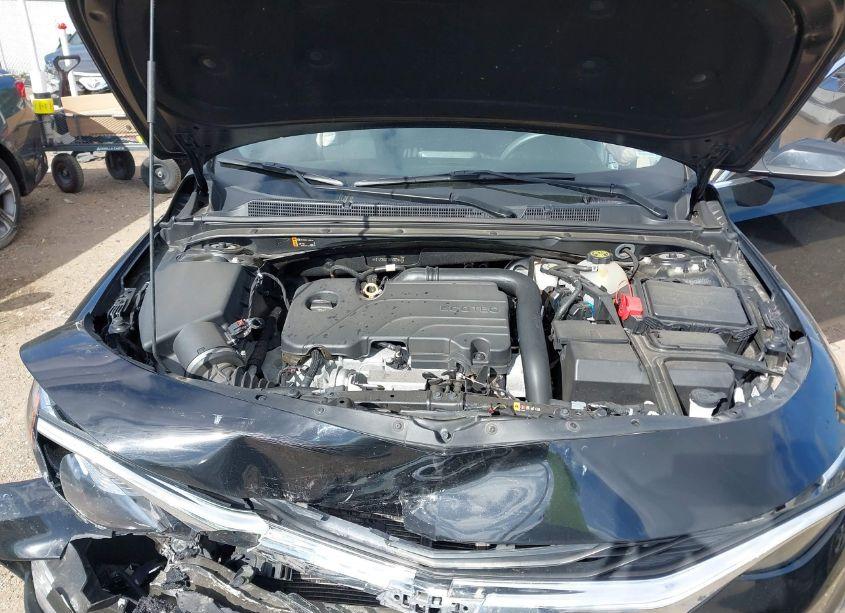 Photo 10 of 2021 Chevrolet Malibu FWD LT (VIN 1G1ZD5ST3MF070443)