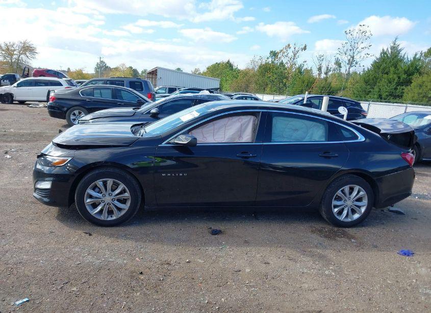 Photo 14 of 2021 Chevrolet Malibu FWD LT (VIN 1G1ZD5ST3MF070443)