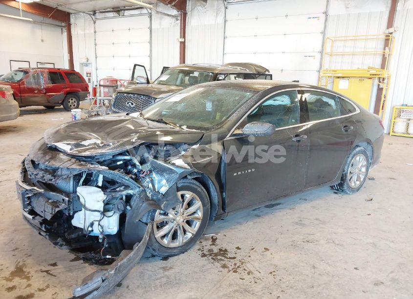 2021 Chevrolet Malibu FWD LT (VIN 1G1ZD5ST3MF071396) main photo