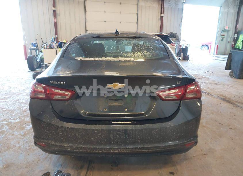 Photo 15 of 2021 Chevrolet Malibu FWD LT (VIN 1G1ZD5ST3MF071396)