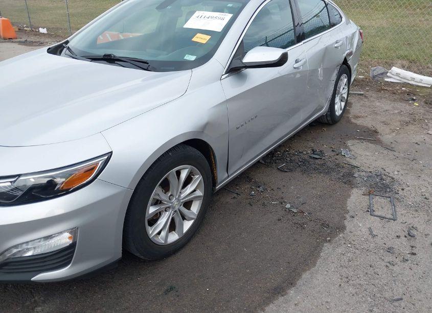 Photo 18 of 2021 Chevrolet Malibu FWD LT (VIN 1G1ZD5ST3MF071804)