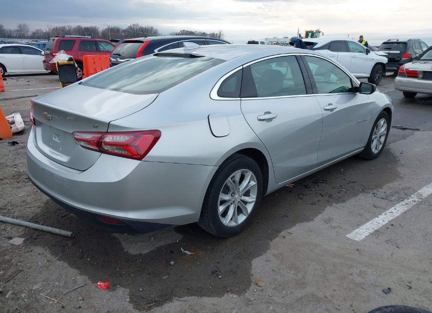 Photo 4 of 2021 Chevrolet Malibu FWD LT (VIN 1G1ZD5ST3MF071804)