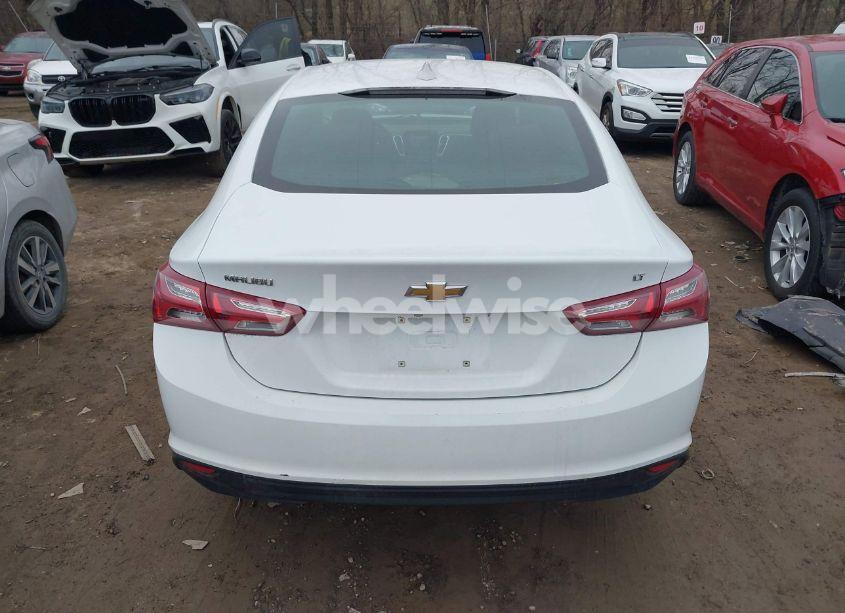 Photo 16 of 2021 Chevrolet Malibu FWD LT (VIN 1G1ZD5ST3MF071821)