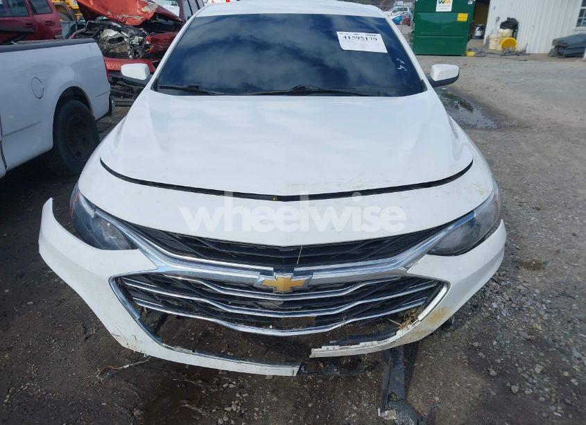 Photo 12 of 2021 Chevrolet Malibu FWD LT (VIN 1G1ZD5ST3MF074444)