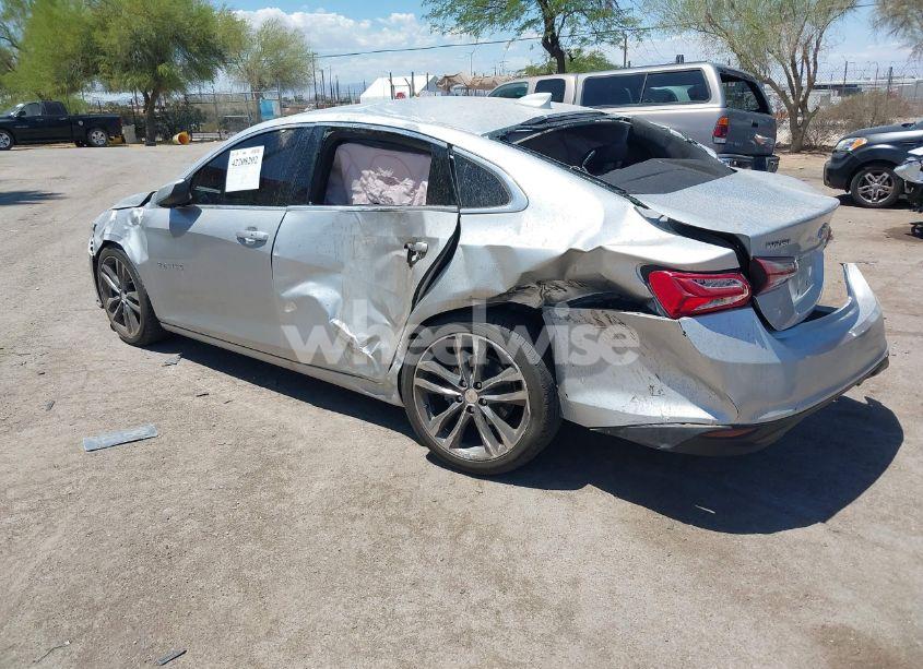 Photo 3 of 2021 Chevrolet Malibu FWD LT (VIN 1G1ZD5ST3MF077960)