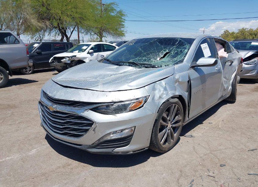 Photo 6 of 2021 Chevrolet Malibu FWD LT (VIN 1G1ZD5ST3MF077960)