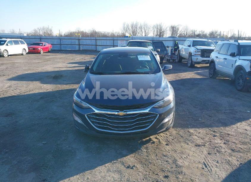 Photo 12 of 2022 Chevrolet Malibu FWD LT (VIN 1G1ZD5ST3NF112370)