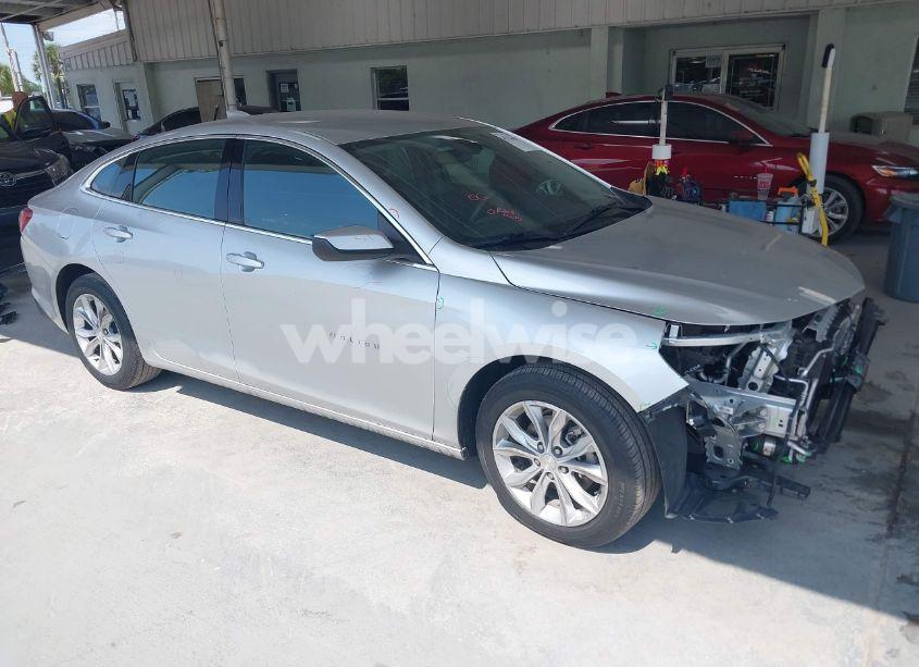 2022 Chevrolet Malibu FWD LT (VIN 1G1ZD5ST3NF118833) main photo