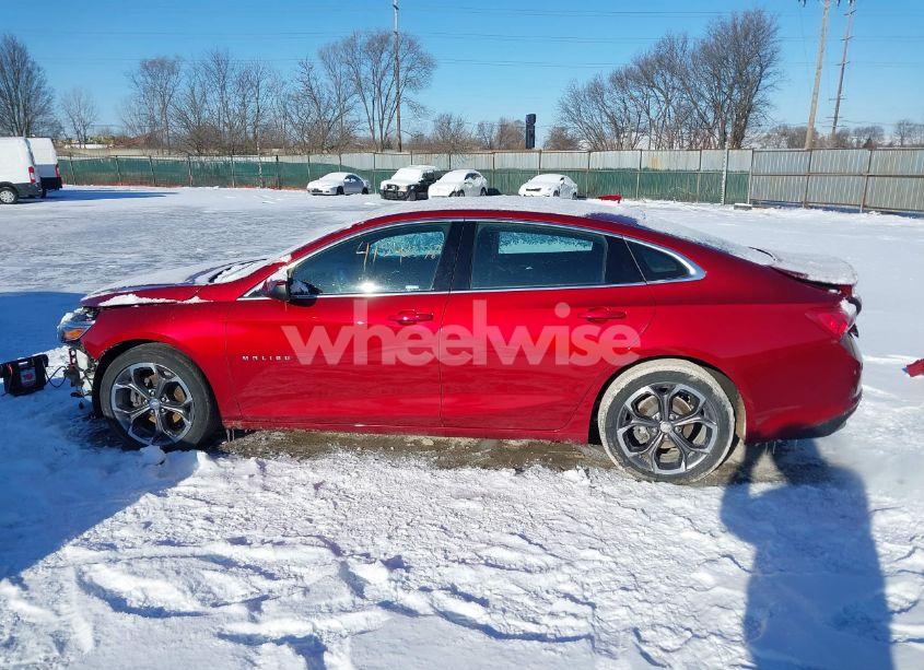 Photo 15 of 2022 Chevrolet Malibu FWD LT (VIN 1G1ZD5ST3NF120551)