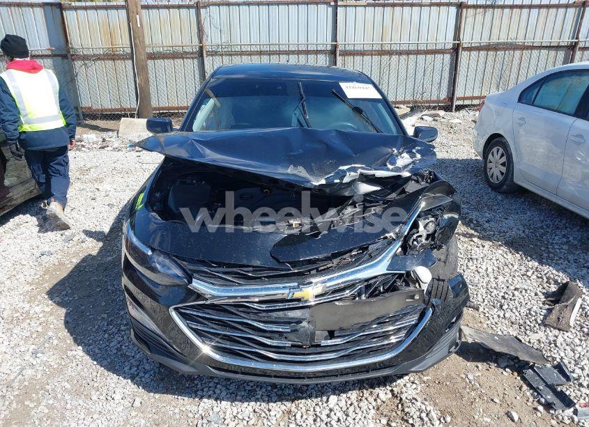 Photo 12 of 2022 Chevrolet Malibu FWD LT (VIN 1G1ZD5ST3NF128777)