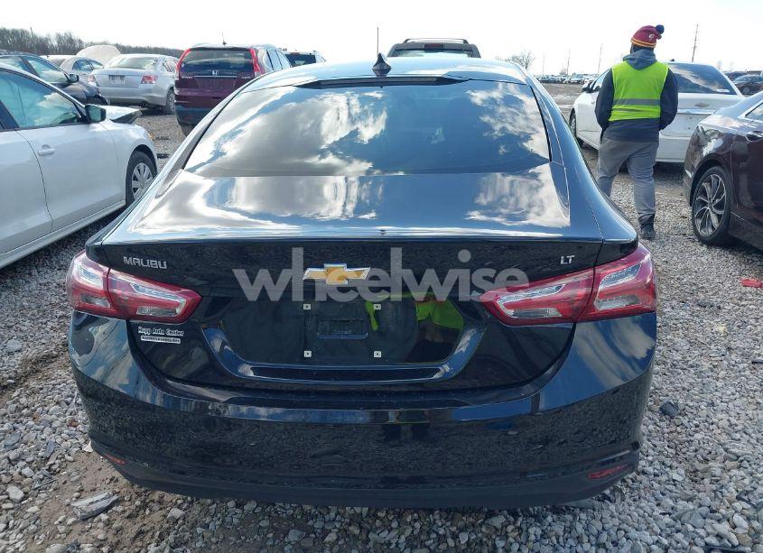 Photo 16 of 2022 Chevrolet Malibu FWD LT (VIN 1G1ZD5ST3NF128777)