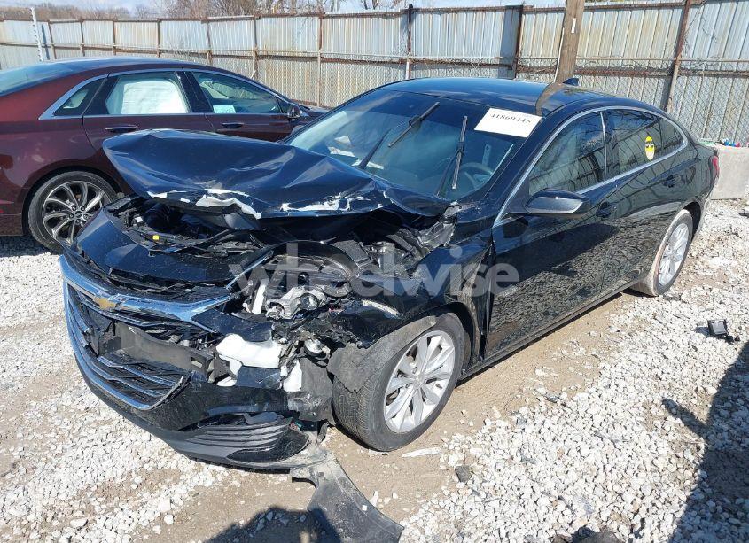 Photo 2 of 2022 Chevrolet Malibu FWD LT (VIN 1G1ZD5ST3NF128777)