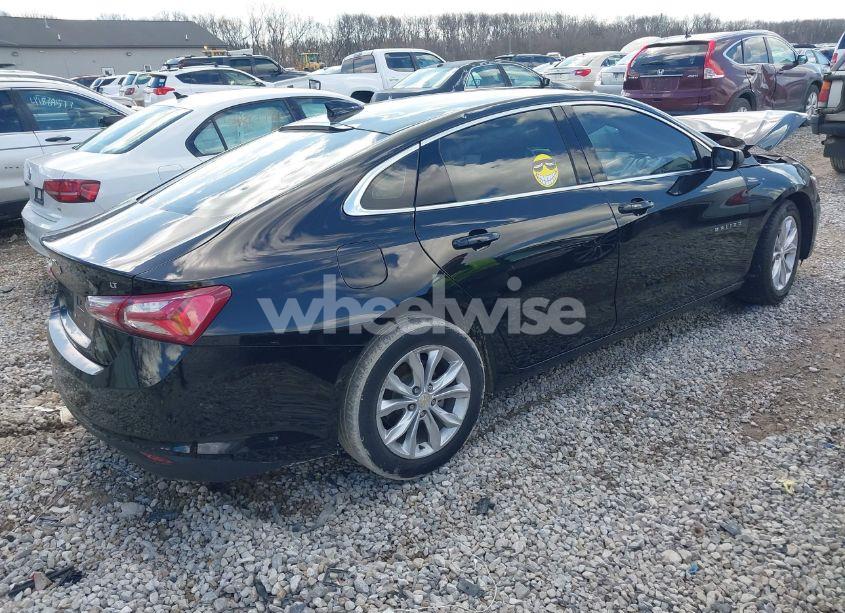 Photo 4 of 2022 Chevrolet Malibu FWD LT (VIN 1G1ZD5ST3NF128777)