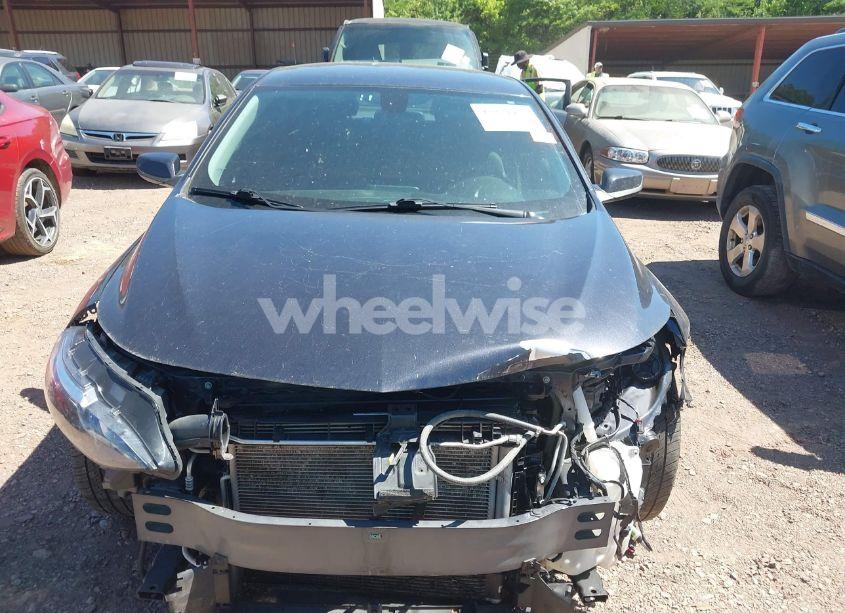 Photo 6 of 2022 Chevrolet Malibu FWD LT (VIN 1G1ZD5ST3NF131016)