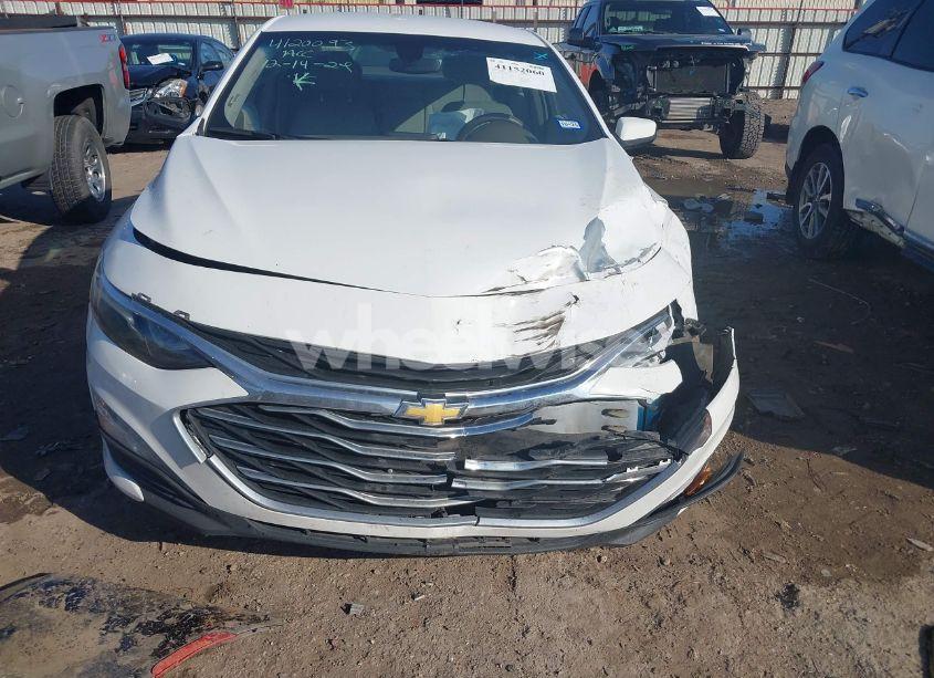 Photo 12 of 2022 Chevrolet Malibu FWD LT (VIN 1G1ZD5ST3NF141061)