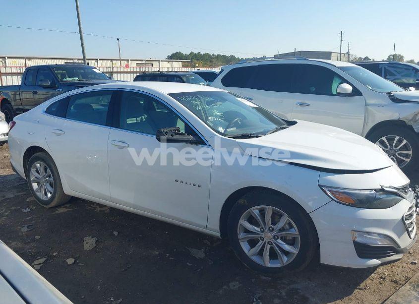 Photo 13 of 2022 Chevrolet Malibu FWD LT (VIN 1G1ZD5ST3NF141061)