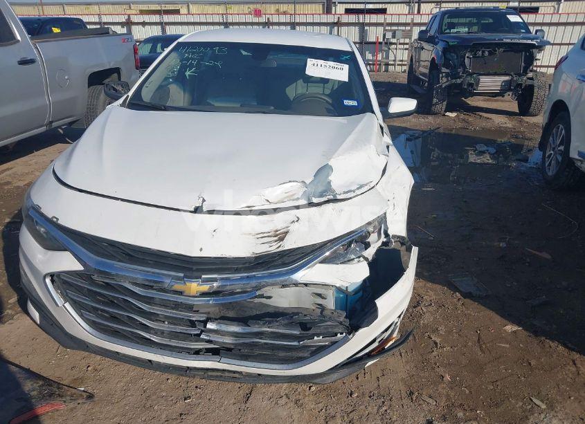 Photo 6 of 2022 Chevrolet Malibu FWD LT (VIN 1G1ZD5ST3NF141061)