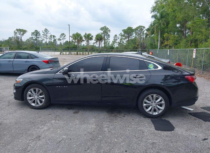 Photo 14 of 2022 Chevrolet Malibu FWD LT (VIN 1G1ZD5ST3NF156529)