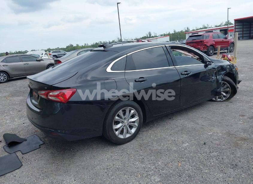 Photo 4 of 2022 Chevrolet Malibu FWD LT (VIN 1G1ZD5ST3NF156529)