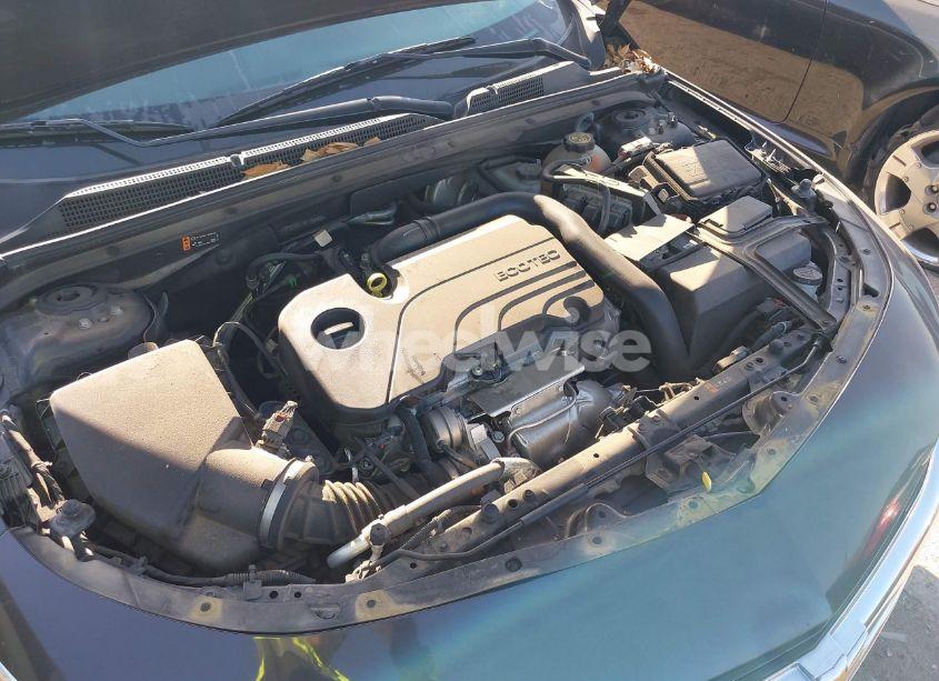 Photo 10 of 2022 Chevrolet Malibu FWD LT (VIN 1G1ZD5ST3NF159060)