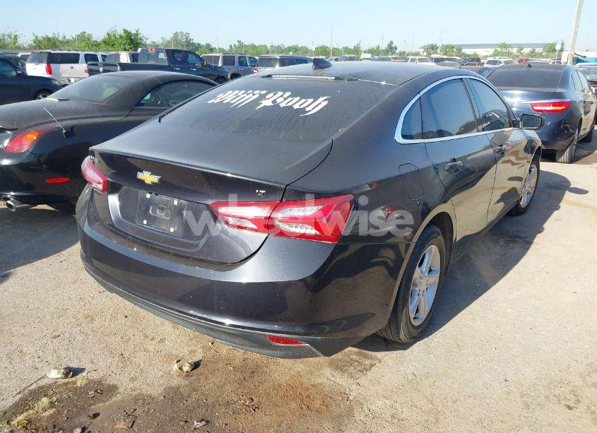 Photo 4 of 2022 Chevrolet Malibu FWD LT (VIN 1G1ZD5ST3NF159060)