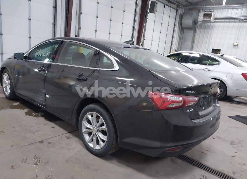 Photo 3 of 2022 Chevrolet Malibu FWD LT (VIN 1G1ZD5ST3NF196061)
