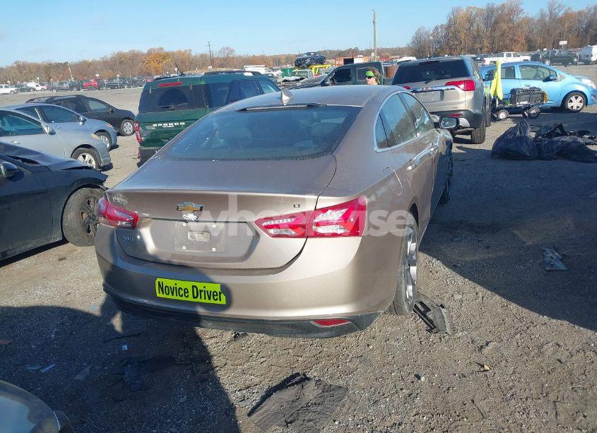 Photo 16 of 2022 Chevrolet Malibu FWD LT (VIN 1G1ZD5ST3NF201775)