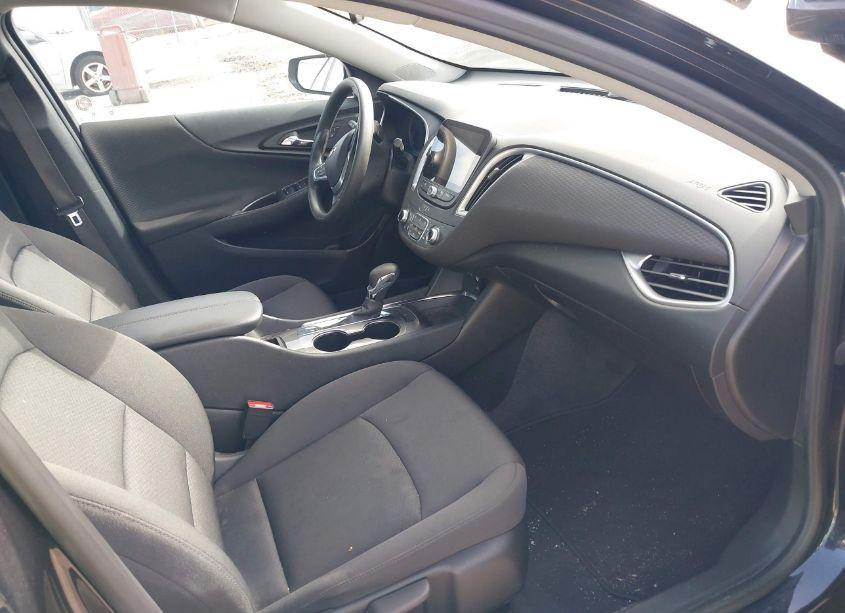 Photo 5 of 2023 Chevrolet Malibu FWD 1LT (VIN 1G1ZD5ST3PF161779)