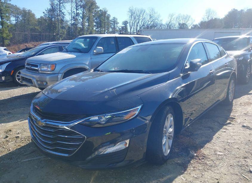 Photo 2 of 2023 Chevrolet Malibu FWD 1LT (VIN 1G1ZD5ST3PF170630)