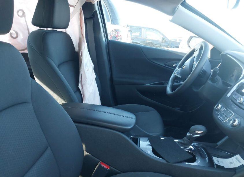 Photo 5 of 2023 Chevrolet Malibu FWD 1LT (VIN 1G1ZD5ST3PF170630)