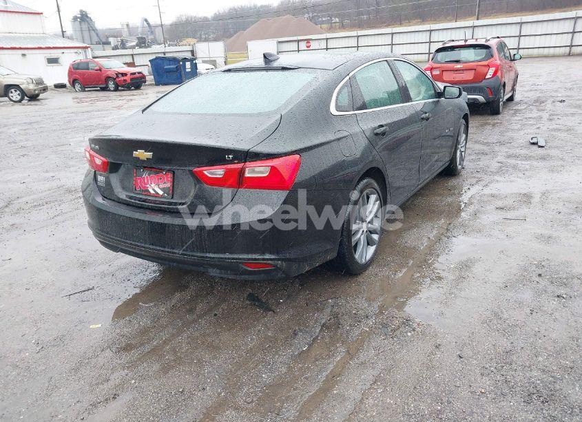 Photo 4 of 2023 Chevrolet Malibu FWD 1LT (VIN 1G1ZD5ST3PF172636)