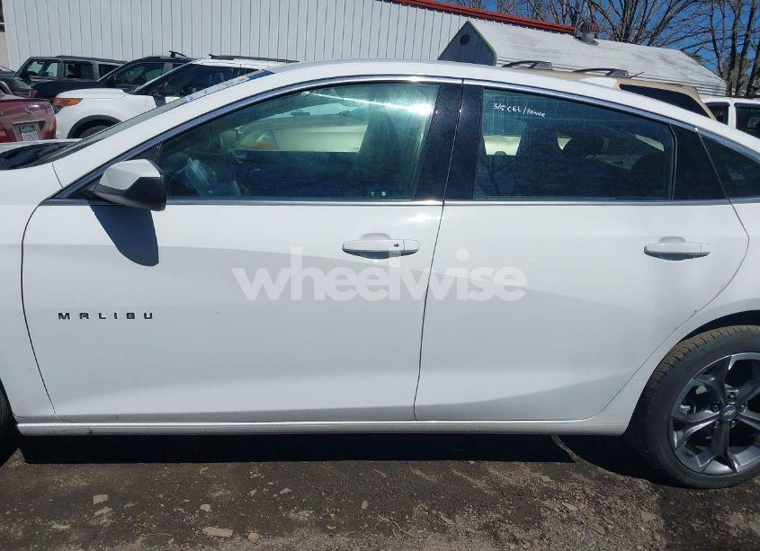 Photo 14 of 2023 Chevrolet Malibu FWD 1LT (VIN 1G1ZD5ST3PF180753)