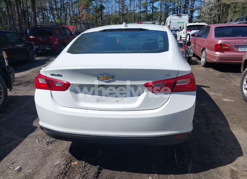 Photo 16 of 2023 Chevrolet Malibu FWD 1LT (VIN 1G1ZD5ST3PF180753)