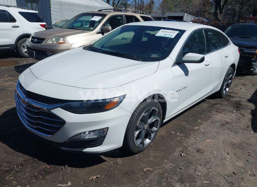Photo 2 of 2023 Chevrolet Malibu FWD 1LT (VIN 1G1ZD5ST3PF180753)