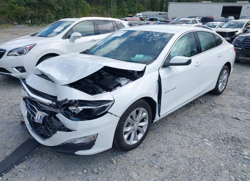 Photo 2 of 2023 Chevrolet Malibu FWD 1LT (VIN 1G1ZD5ST3PF192367)