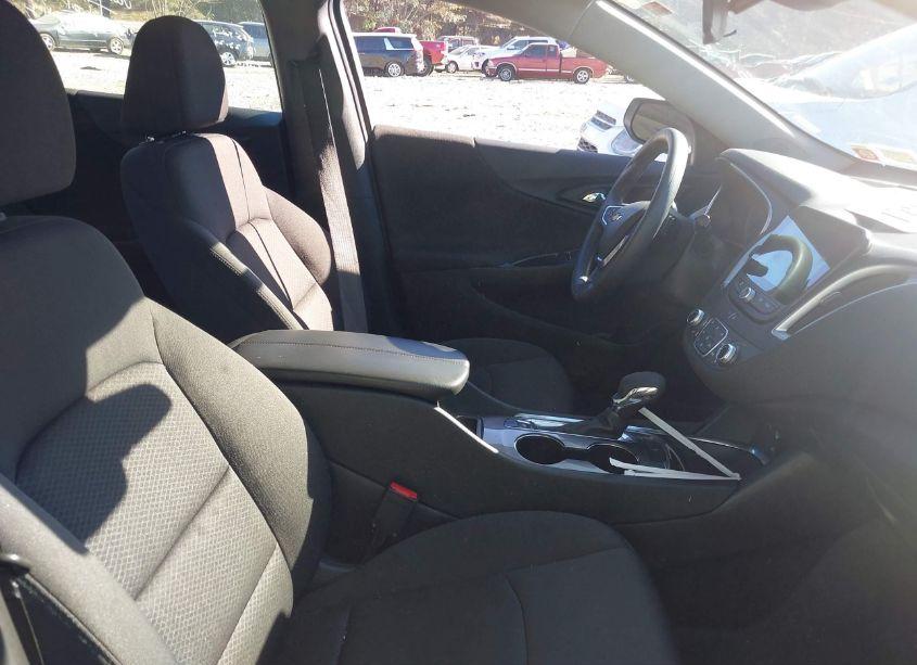 Photo 5 of 2023 Chevrolet Malibu FWD 1LT (VIN 1G1ZD5ST3PF192689)