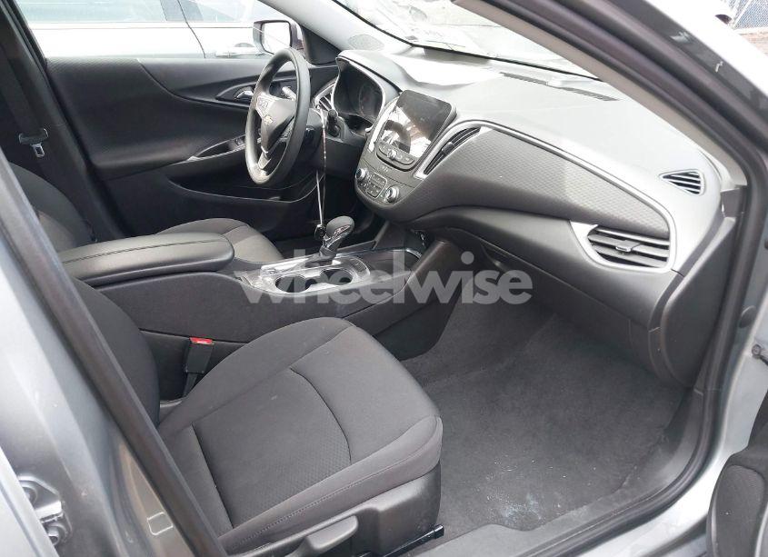 Photo 5 of 2023 Chevrolet Malibu FWD 1LT (VIN 1G1ZD5ST3PF198685)