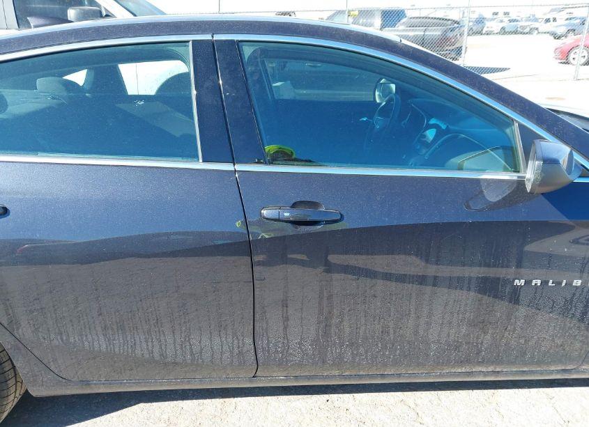 Photo 13 of 2023 Chevrolet Malibu FWD 1LT (VIN 1G1ZD5ST3PF214044)