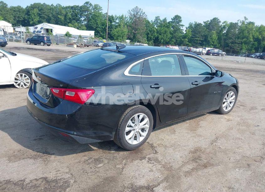 Photo 4 of 2023 Chevrolet Malibu FWD 1LT (VIN 1G1ZD5ST3PF217204)