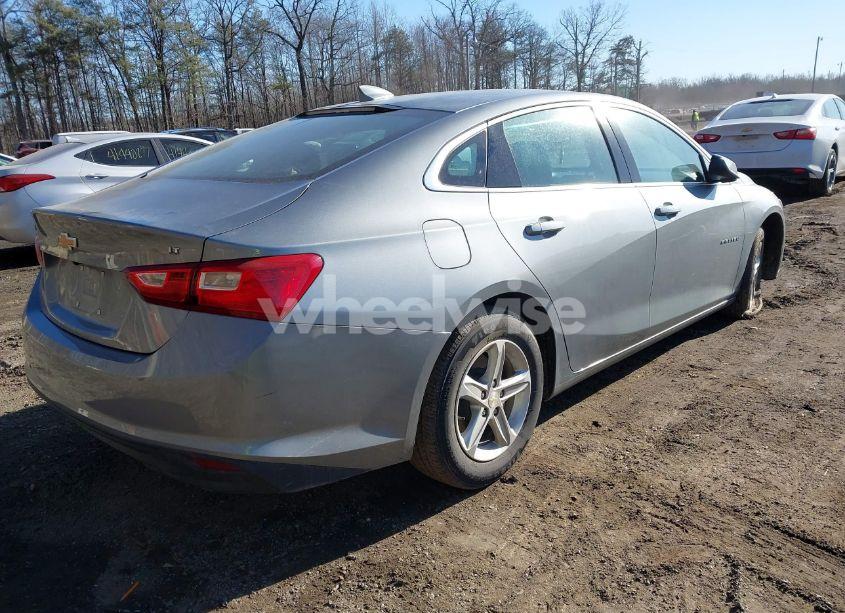 Photo 4 of 2023 Chevrolet Malibu FWD 1LT (VIN 1G1ZD5ST3PF217395)