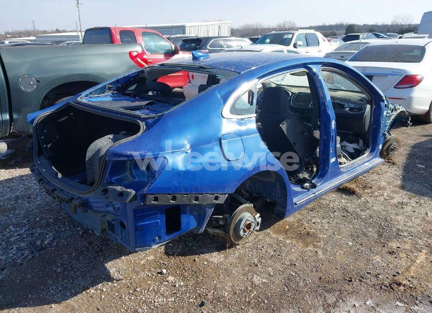 Photo 4 of 2023 Chevrolet Malibu FWD 1LT (VIN 1G1ZD5ST3PF228297)