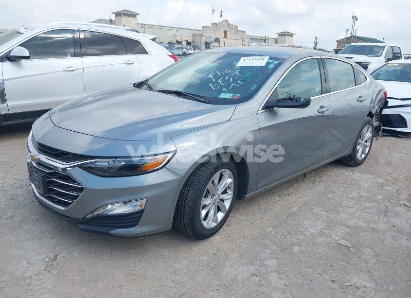 Photo 2 of 2023 Chevrolet Malibu FWD 1LT (VIN 1G1ZD5ST3PF230907)