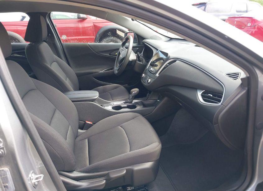 Photo 5 of 2023 Chevrolet Malibu FWD 1LT (VIN 1G1ZD5ST3PF234438)