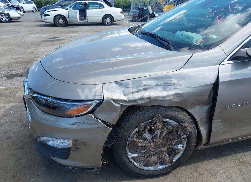 Photo 6 of 2023 Chevrolet Malibu FWD 1LT (VIN 1G1ZD5ST3PF242622)